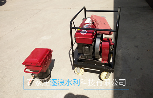 使用多功能打樁機(jī)(防汛打樁機(jī))注意事項(xiàng)都有哪些?