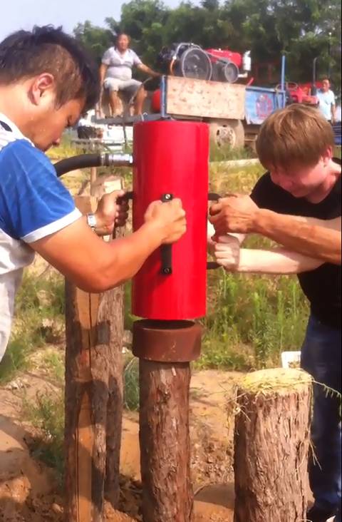 防汛植樁機(jī)常見三種錯誤操作，那如何讓防汛打樁機(jī)使用時間更長呢!