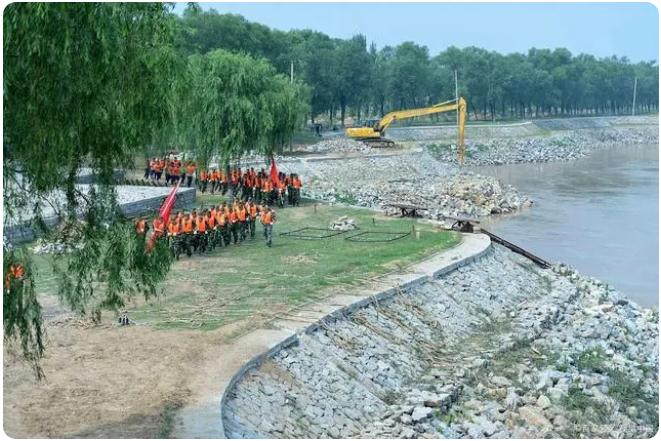 漢中市市長(zhǎng)王建平到勉縣檢查調(diào)研防汛備汛、河湖長(zhǎng)制等工作