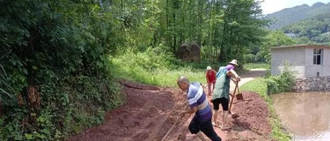 慈利縣楊柳鋪鄉(xiāng)|齊心協(xié)力，奮戰(zhàn)防汛一線