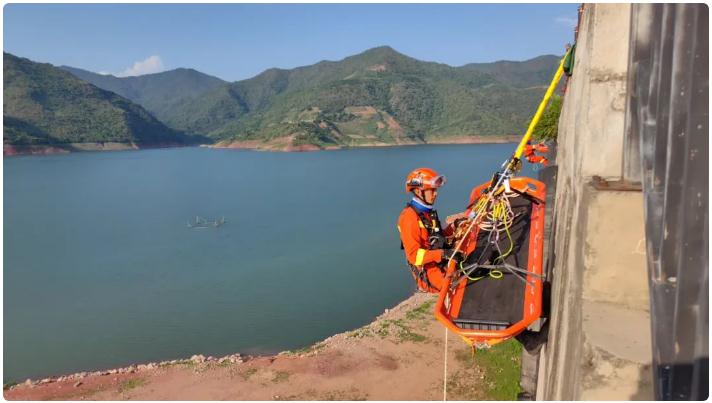 平安普洱&middot;2023|二季度野外駐訓(xùn)暨綜合救援技能比武火熱開訓(xùn)