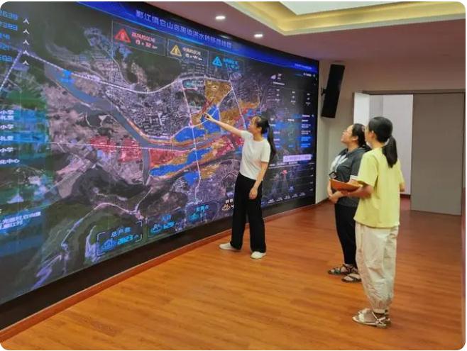 靠前監(jiān)督，寧波海曙區(qū)織牢織密防汛安全網(wǎng)